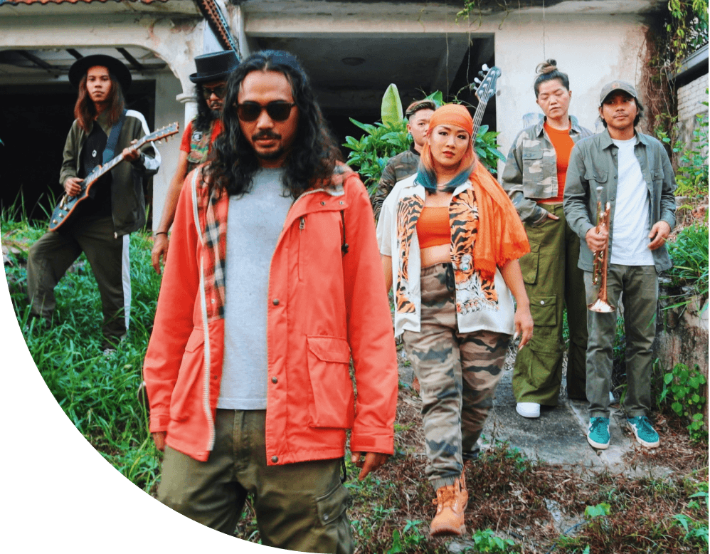 Masia One & The Jah Jah Army